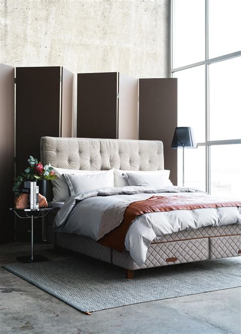 Are you ready to upgrade your mattress but not sure how to dispose of the old one without incurring any additional costs? In this step-by-step guide, we will walk you through the p...